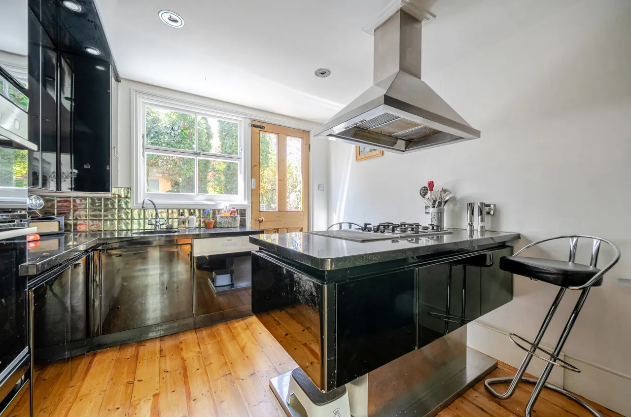Hadley Road, Barnet, EN5 5QR, photo 7