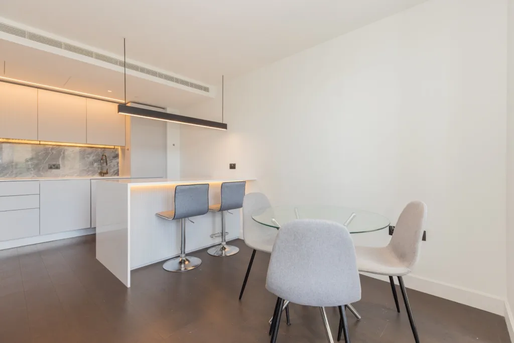 Fountain Park Way, White City, W12, photo 4