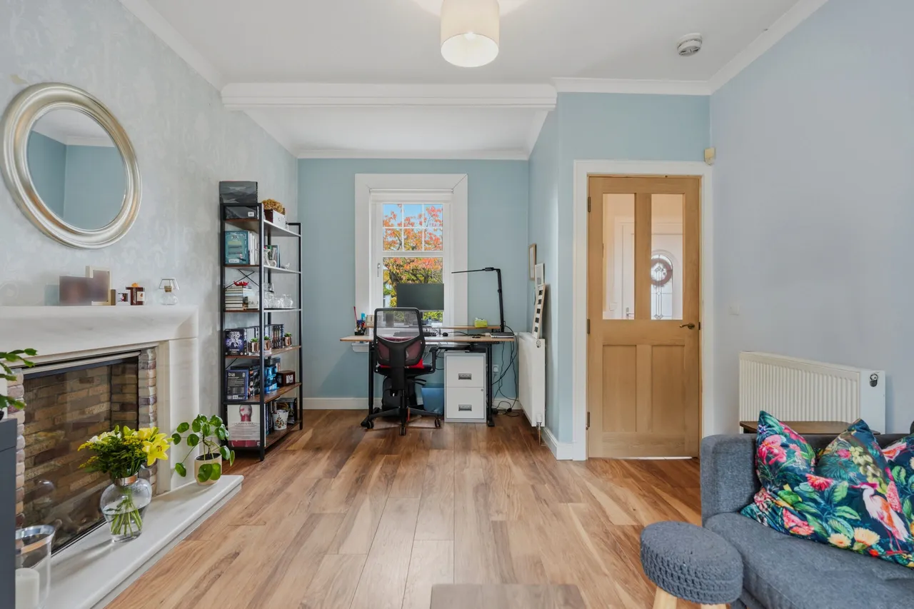 Merrylee Road, Newlands, G43, photo 3