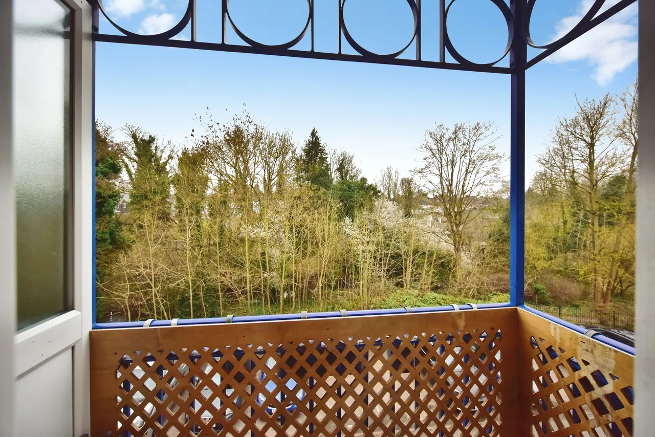 River Bank Close, Maidstone, ME15, photo 10
