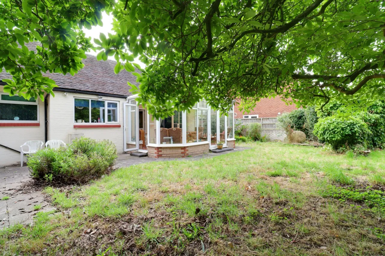 Springfield Drive, Crewe, photo 22