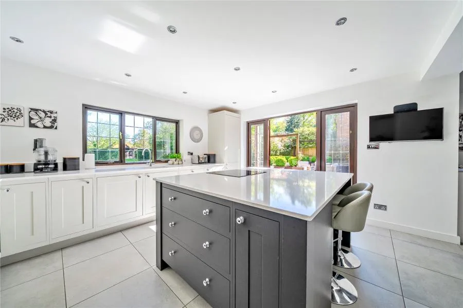 Roundabout Lane, Winnersh, RG41, photo 6