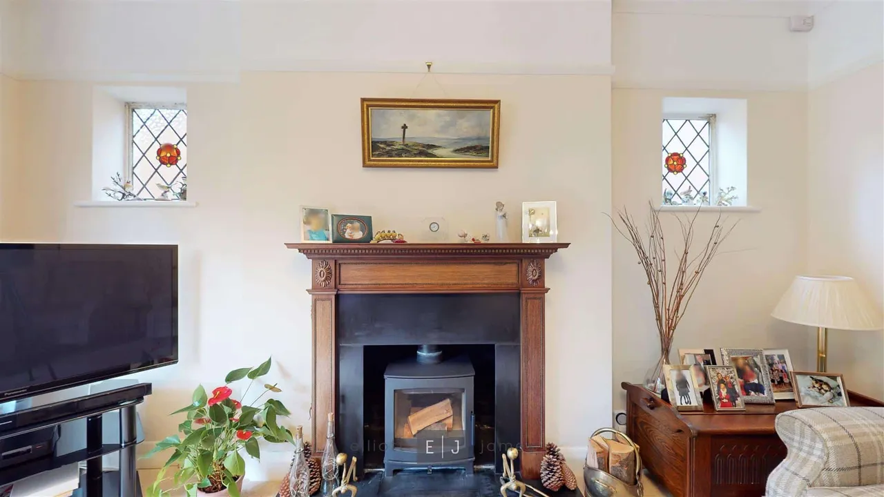 The Meadway, Buckhurst Hill, photo 5