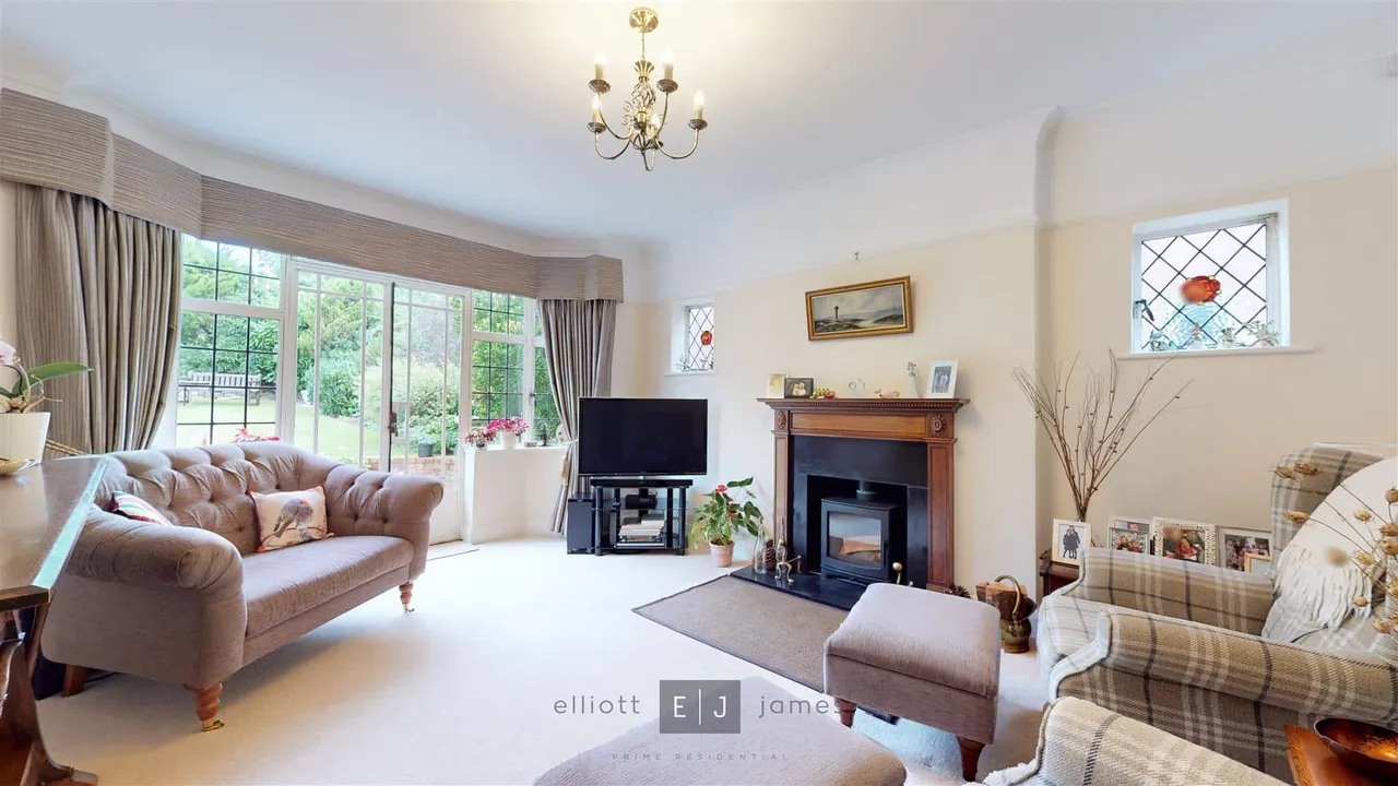 The Meadway, Buckhurst Hill, photo 4