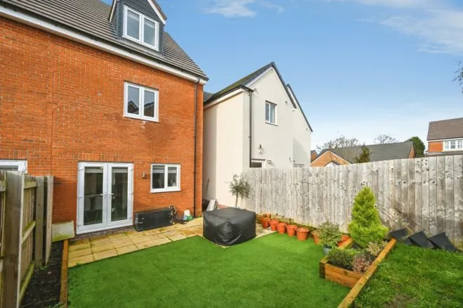 Vines Cross Way, Skelmersdale, WN8, photo 12