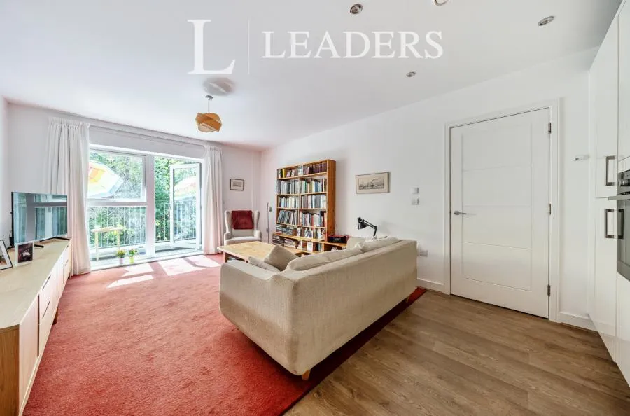 Sovereign Way, Tonbridge, TN9, photo 10