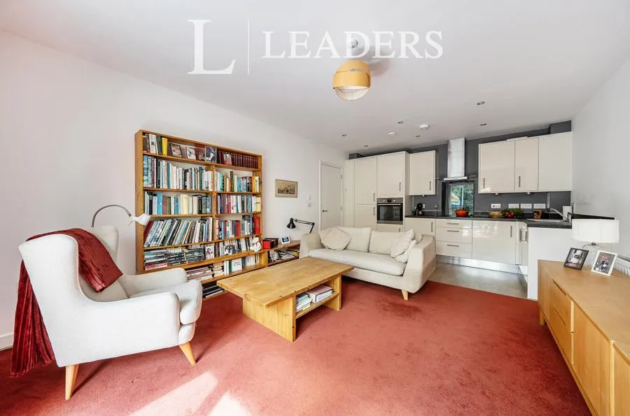 Sovereign Way, Tonbridge, TN9, photo 15