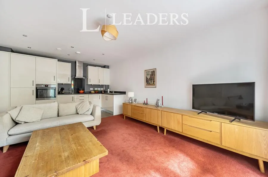 Sovereign Way, Tonbridge, TN9, photo 20