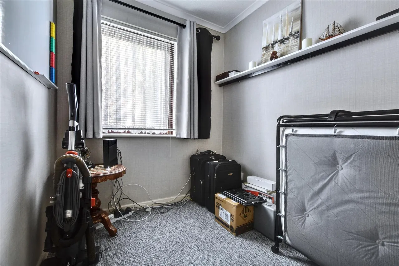 Elmore Court, Nottingham, NG7, photo 6