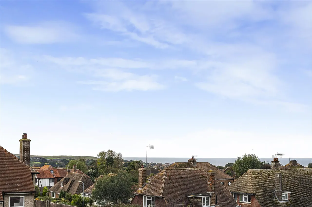 Eastbourne Road, Seaford, photo 15