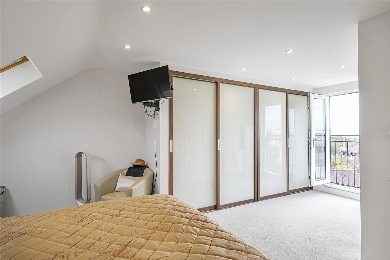 Eastbourne Road, Seaford, photo 16