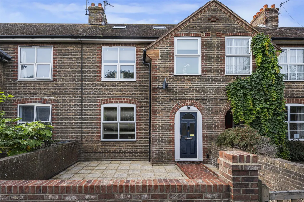 Eastbourne Road, Seaford, photo 34