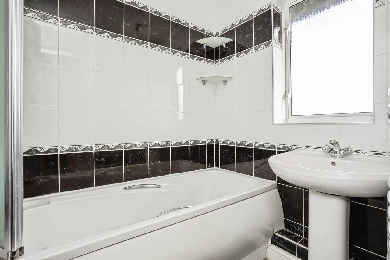 Charnwood Drive, Melton Mowbray, LE13, photo 11