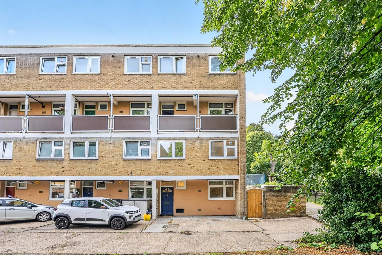 Limpsfield Avenue, London, photo 4