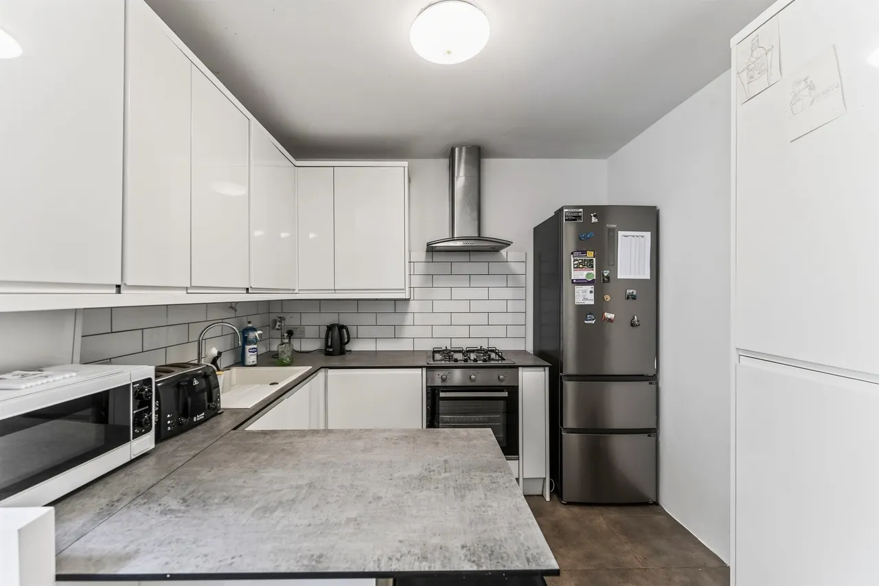 Limpsfield Avenue, London, photo 12