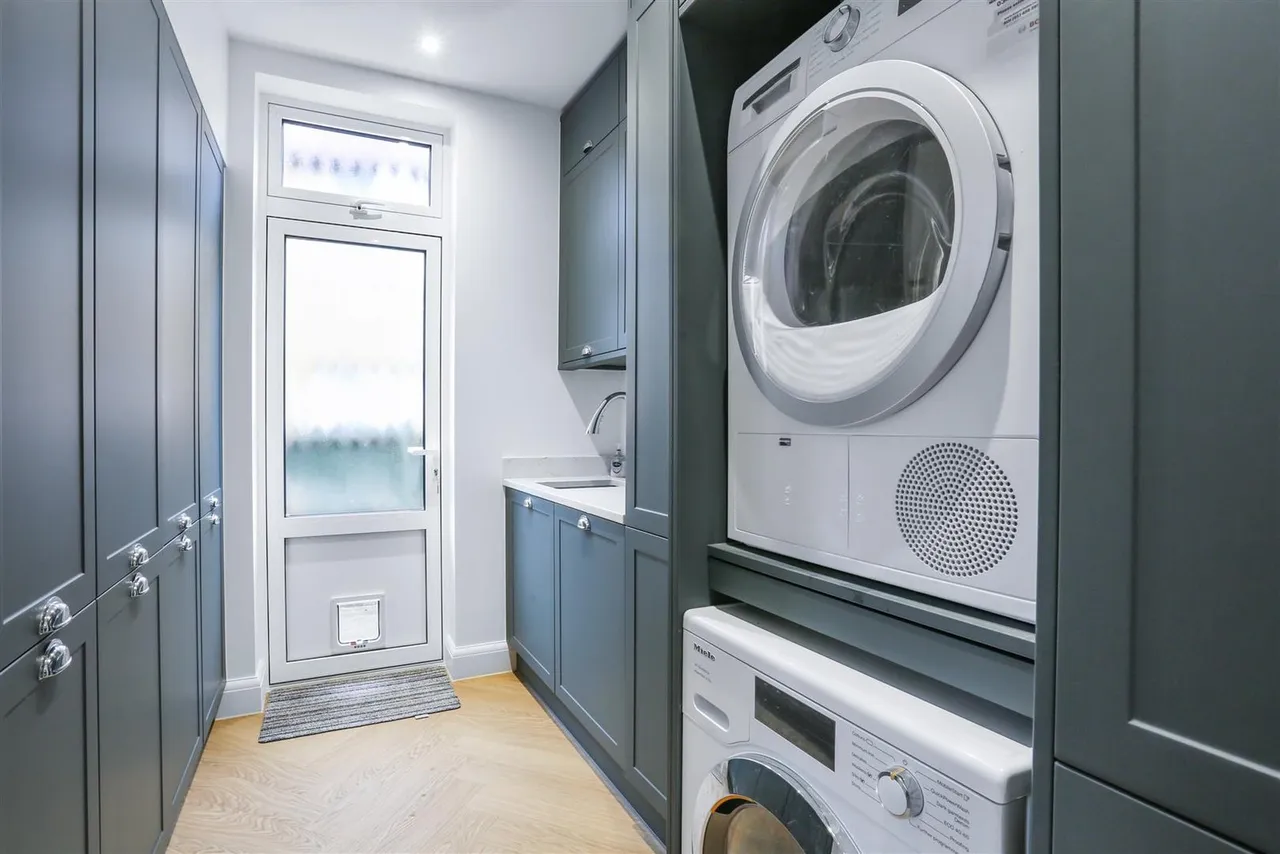 Crichton Road, Carshalton, SM5 3LS, photo 15
