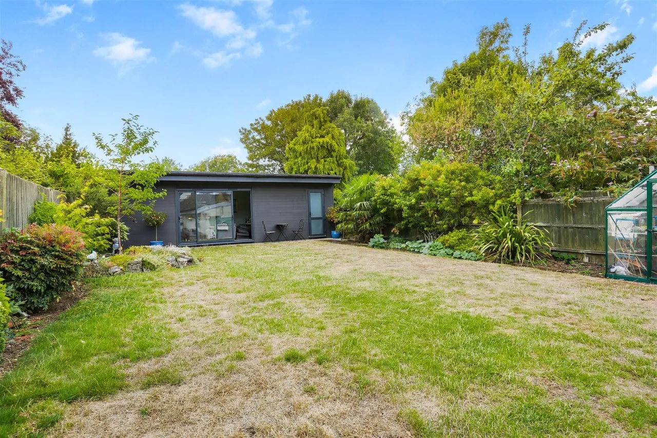 Crichton Road, Carshalton, SM5 3LS, photo 19