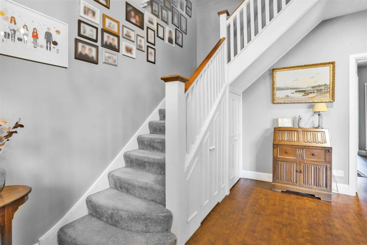 Crichton Road, Carshalton, SM5 3LS, photo 6