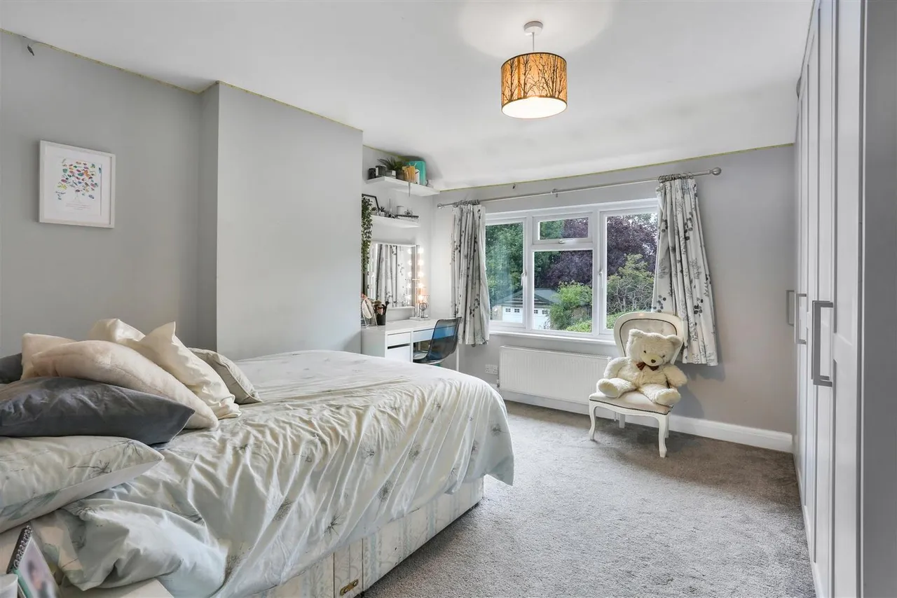 Crichton Road, Carshalton, SM5 3LS, photo 30