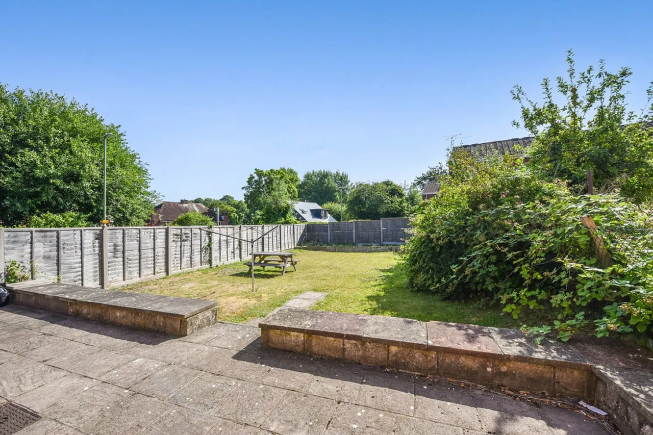 Stuart Crescent, Winchester, photo 10