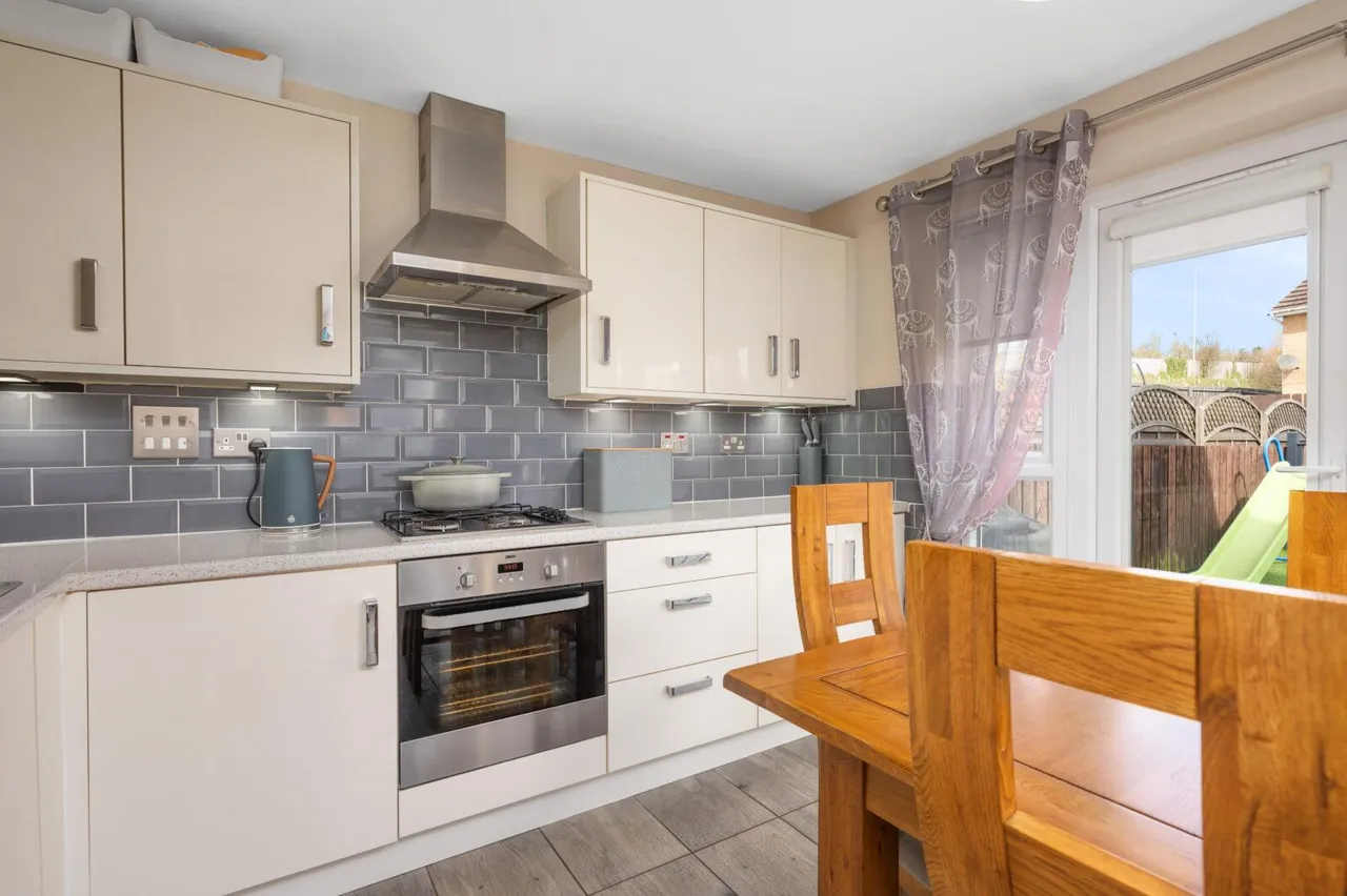 Craigcrest Place, Cumbernauld, G67 4GY, photo 10