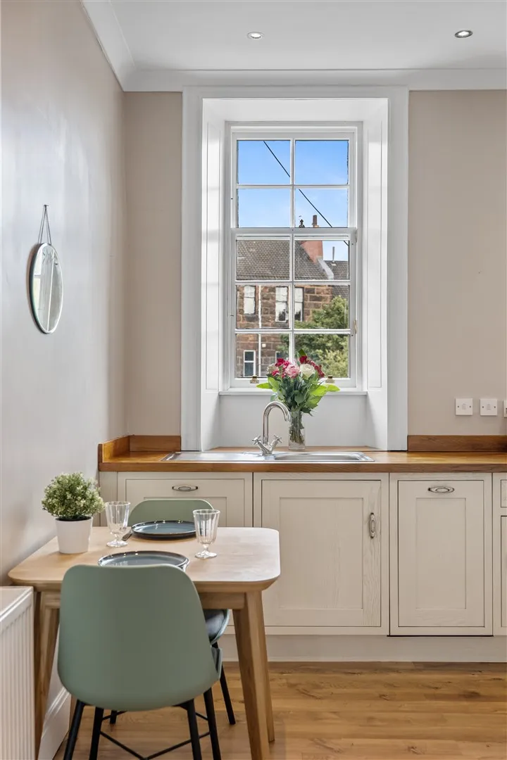 3/2 48 Edgehill Road, Broomhill, G11 7JD, photo 7