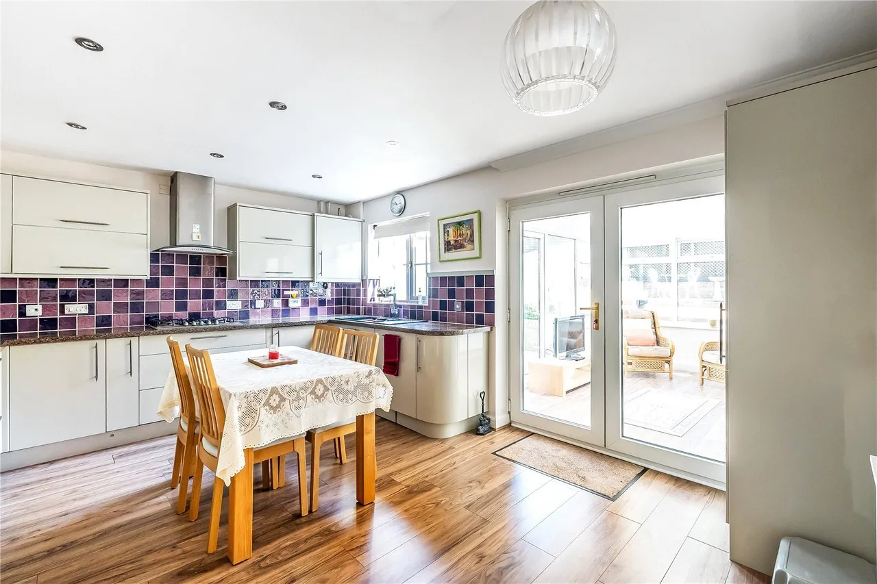 East Road, Reigate, RH2, photo 5