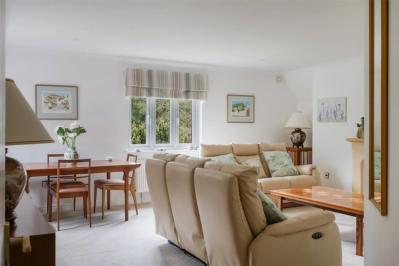 Highacre, Dorking, RH4, photo 12