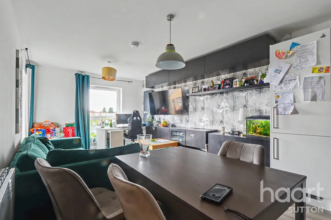 London Road, Wallington, SM6, photo 2