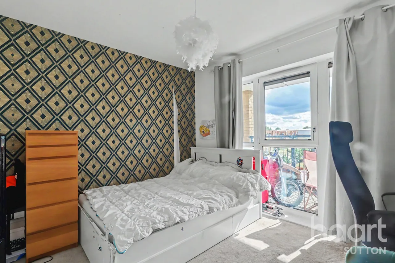 London Road, Wallington, SM6, photo 13