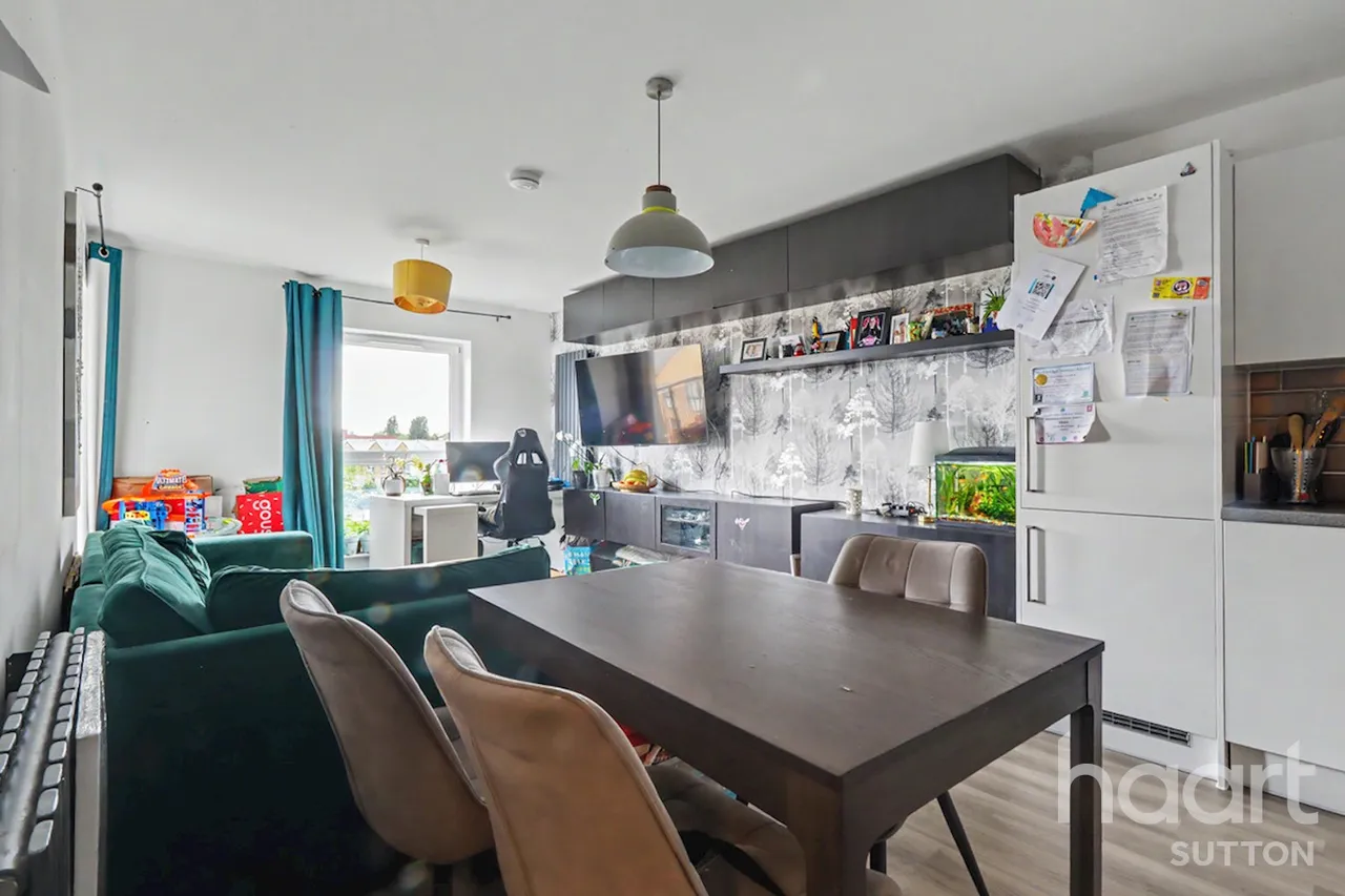 London Road, Wallington, SM6, photo 6