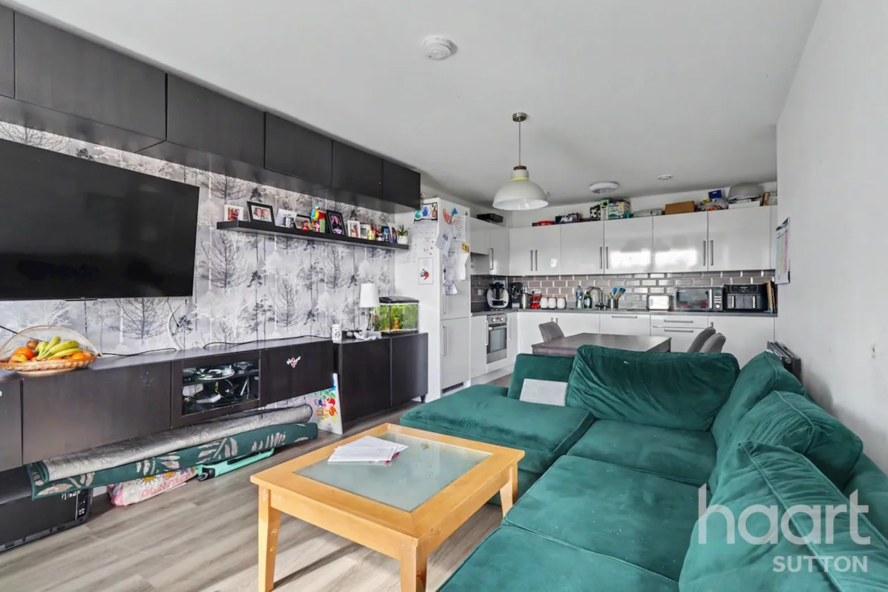 London Road, Wallington, SM6, photo 5