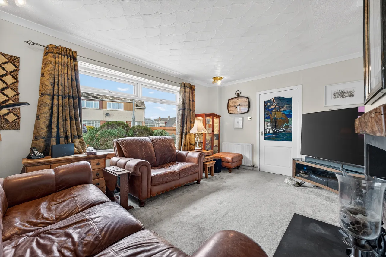 17 Crofthead Road, Ayr, KA7 3NB, photo 2