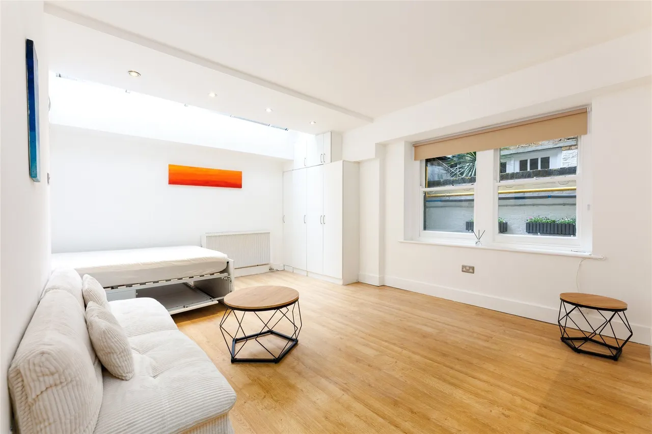 Draycott Avenue, London, SW3, photo 2
