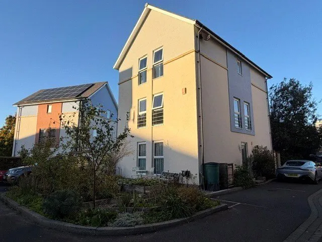 Guillemot Road, Portishead, BS20, photo 25