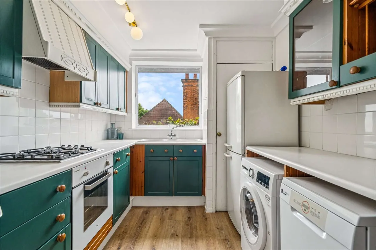 Eton Avenue, Belsize Park, London, NW3 3EJ, photo 7