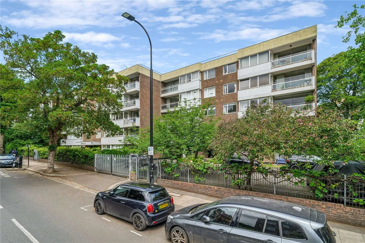 Eton Avenue, Belsize Park, London, NW3 3EJ, photo 12