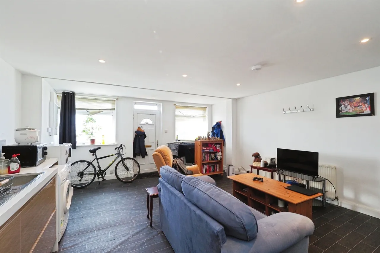 Derby Road, Loughborough, photo 2