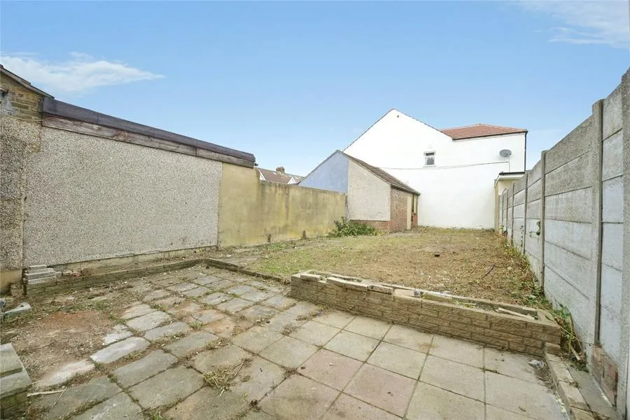 Breamore Road, Ilford, IG3, photo 27