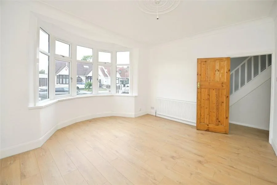 Breamore Road, Ilford, IG3, photo 4