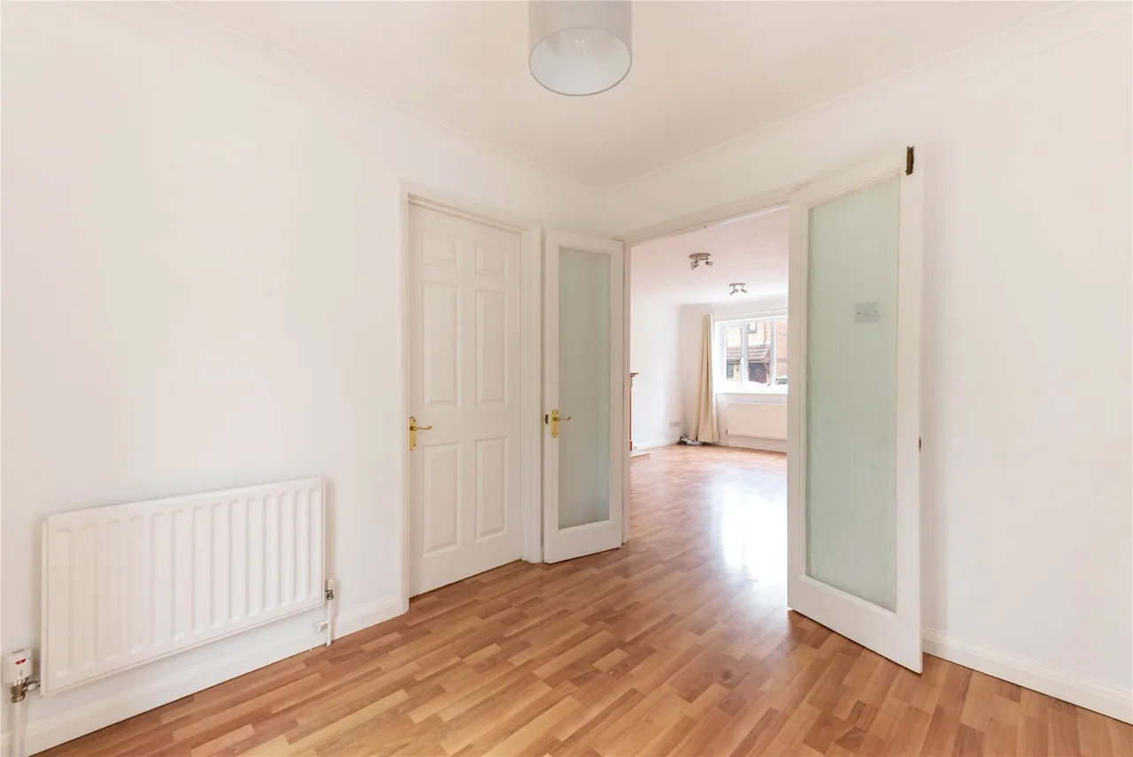 Hindemith Gardens, Old Farm Park, MK7, photo 11