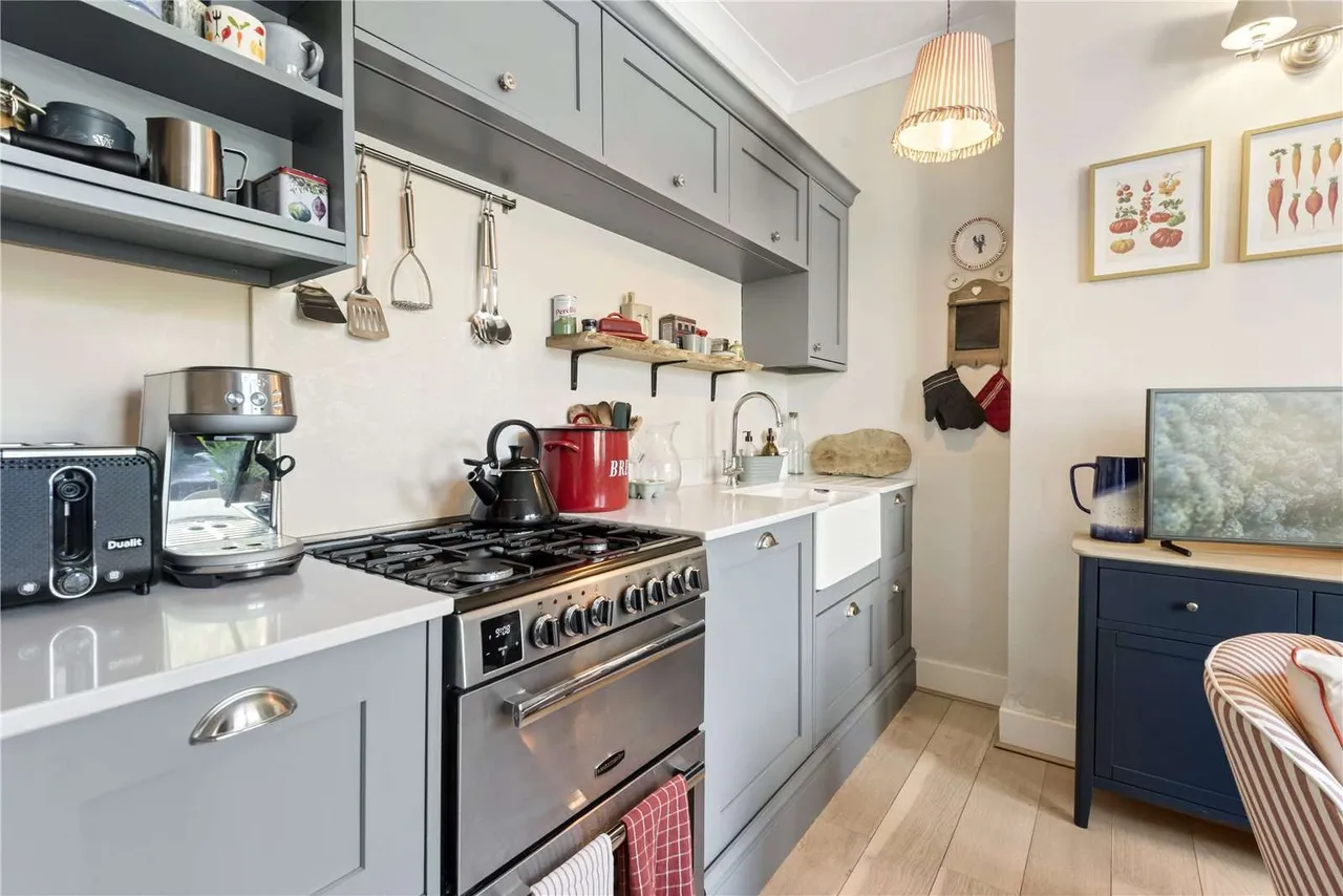 Kohat Road, Wimbledon, London, SW19 8LD, photo 6
