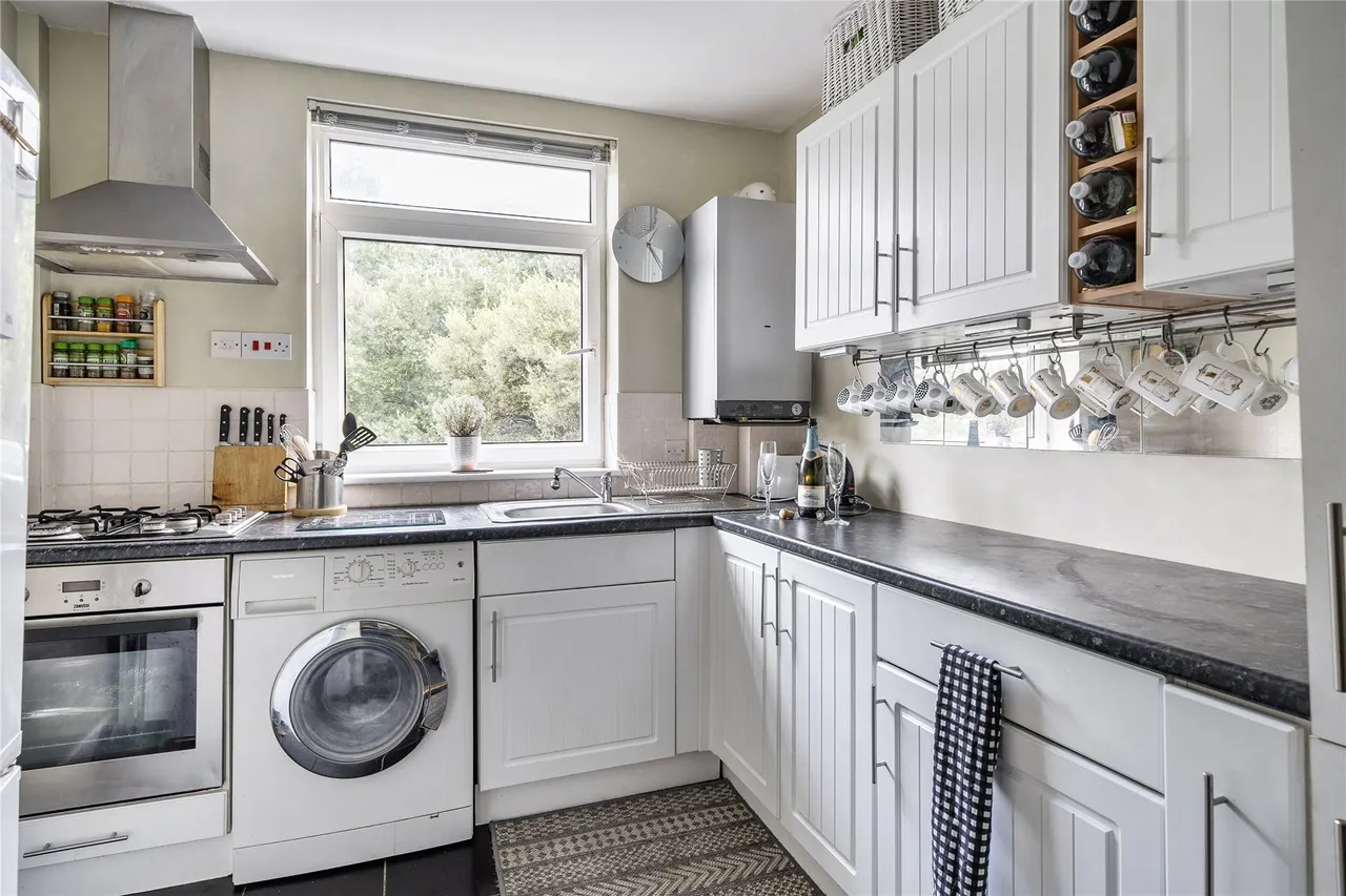 Mapledene, Kemnal Road, Chislehurst, BR7, photo 15