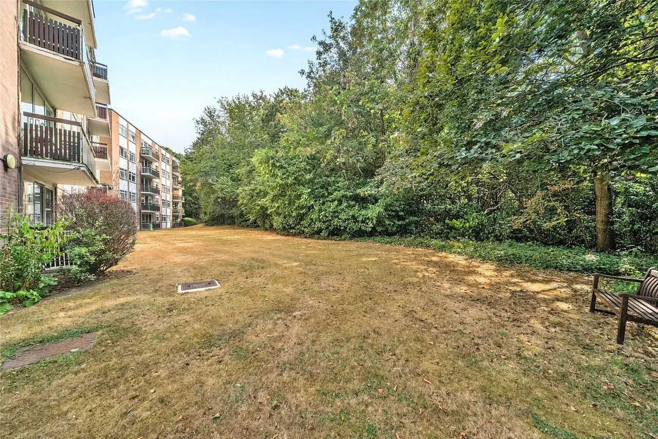 Mapledene, Kemnal Road, Chislehurst, BR7, photo 19