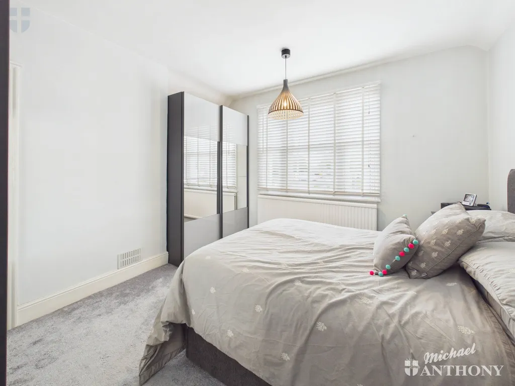 Mandeville Road, Aylesbury, HP21 8AG, photo 8