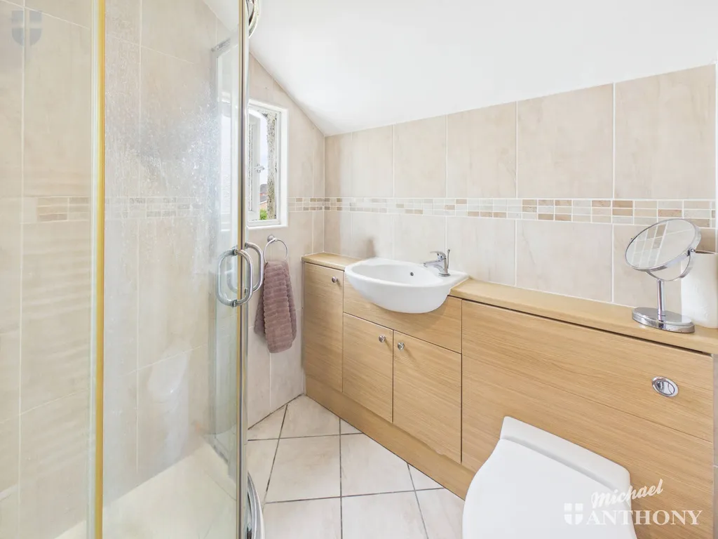 Mandeville Road, Aylesbury, HP21 8AG, photo 10
