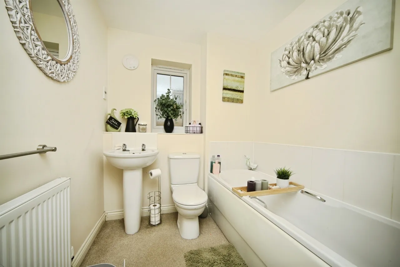 Kingswood Road, Crewkerne, photo 6