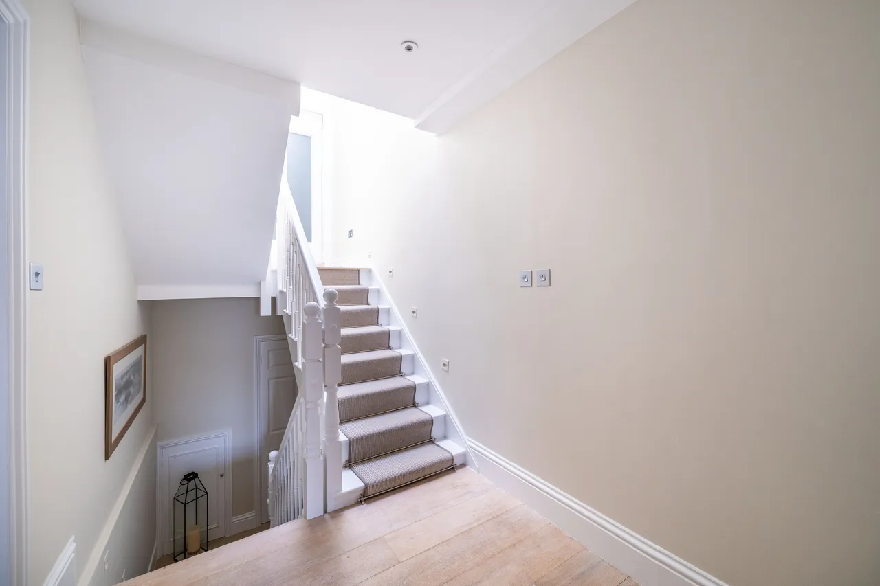 Belgrave Road, London, SW1V, photo 12