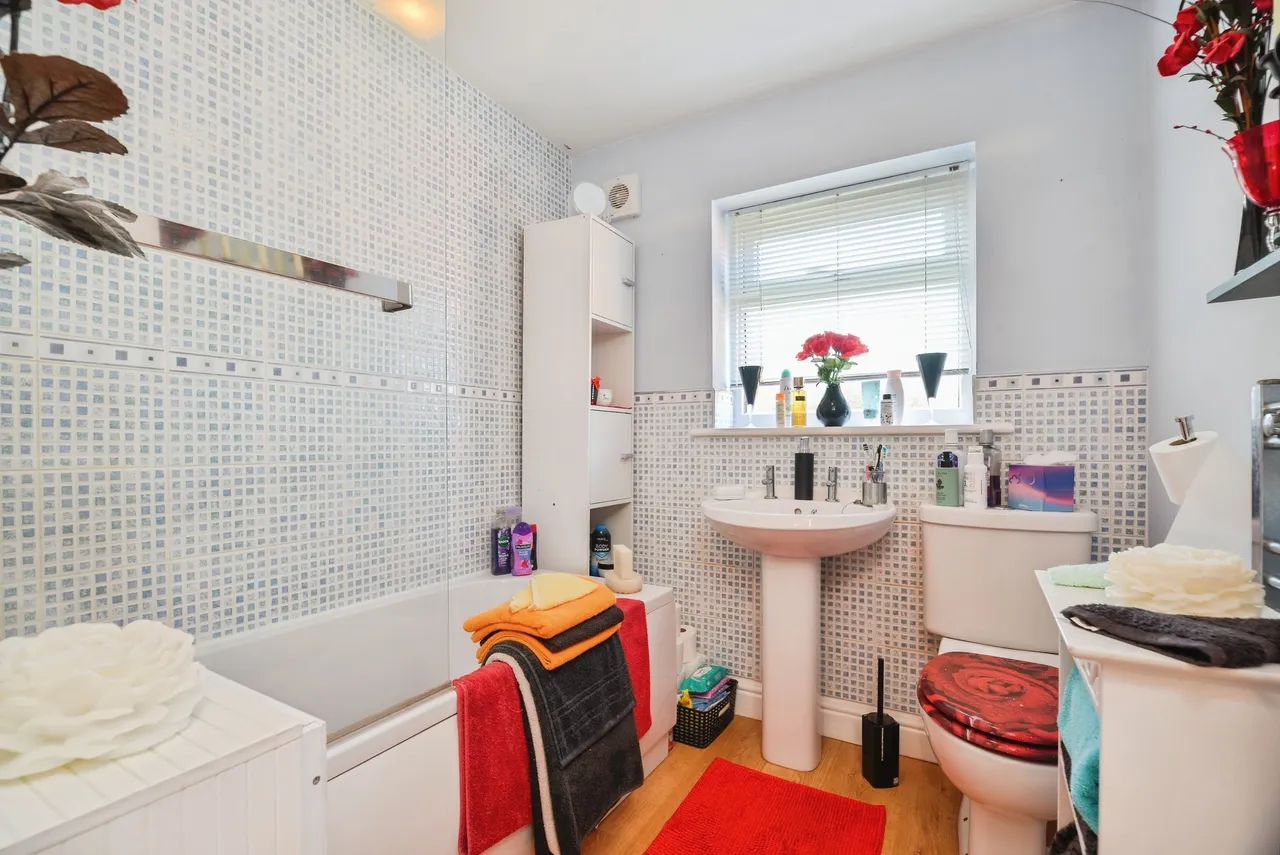 Byland Road, Whitby, photo 11