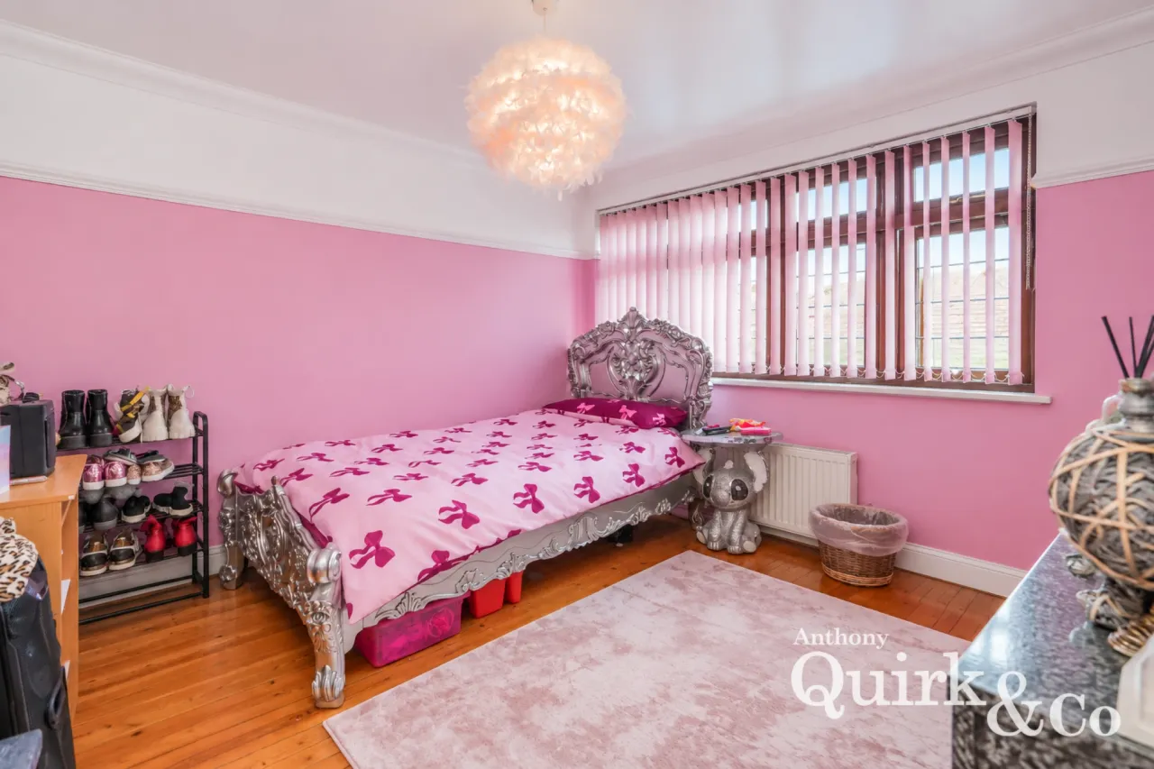 Gafzelle Drive, Canvey Island, SS8, photo 22